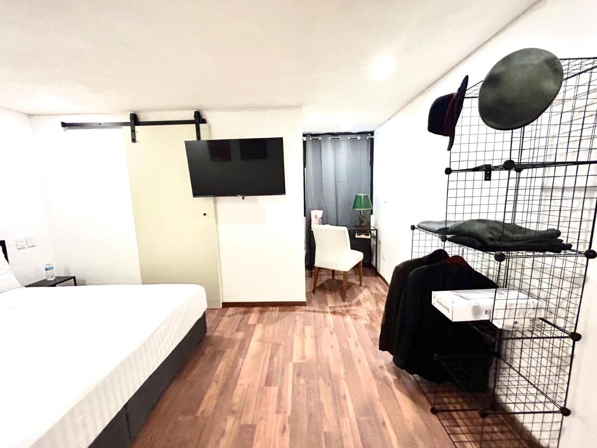 Lindas Suites Eugenio Sue Cidade do México Exterior foto