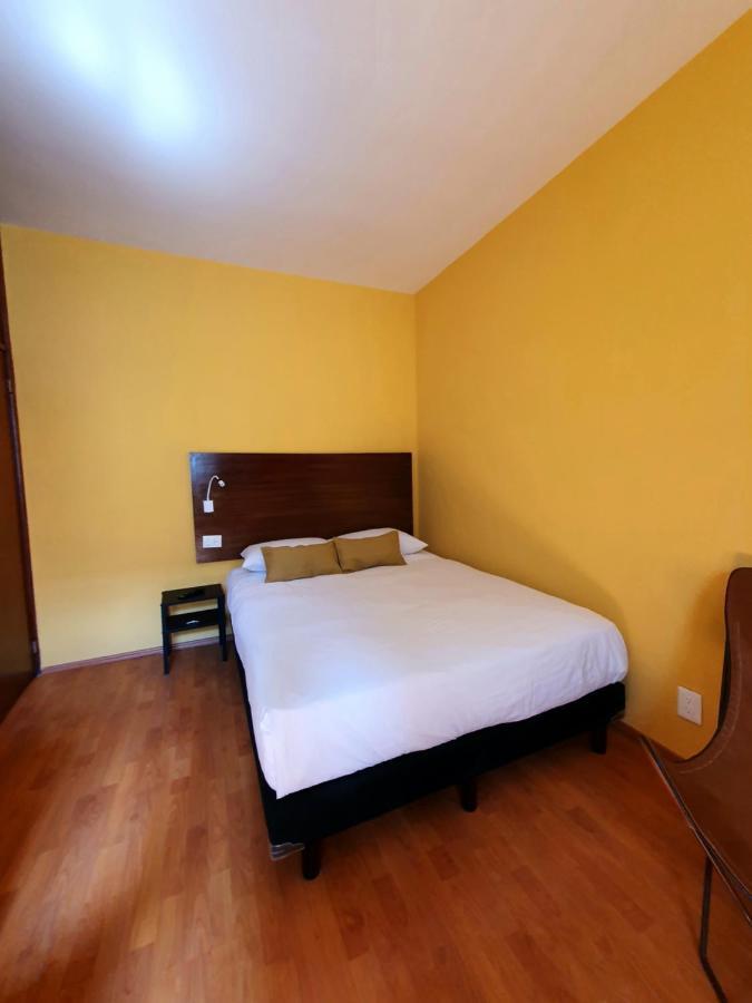 Lindas Suites Eugenio Sue Cidade do México Exterior foto